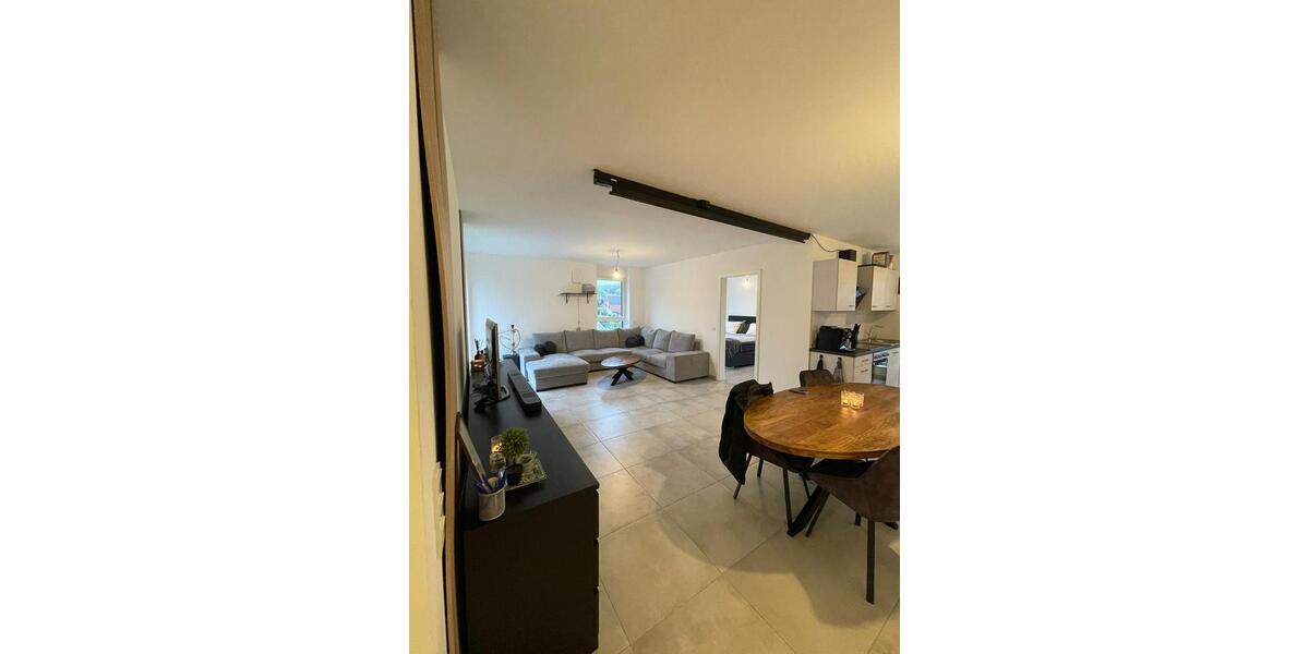 Einfamilienhaus Emmerich am Rhein - 2 Zimmer, 82 m&sup2;, 1.295&euro; | Angebot:26644896