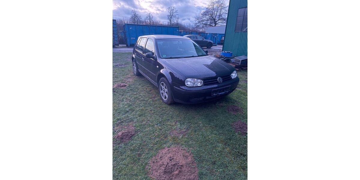 VW Golf 242.000 km 1.200 &euro; Borken 46325