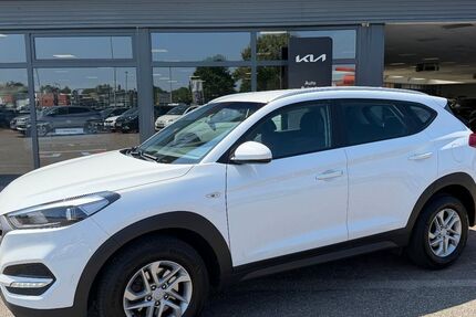 Hyundai TUCSON 132.000 km 13.990 &euro; Wesel 46485