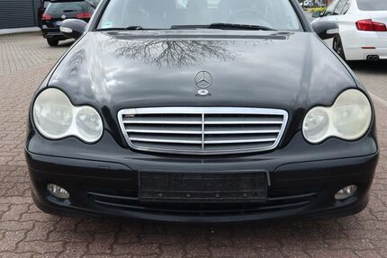 Mercedes-Benz C 220 359.000 km 1.950 &euro; Bocholt 46395