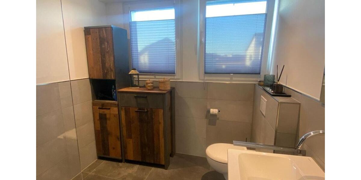 Dachgeschoßwohnung Bocholt Stenern - 4 Zimmer, 110 m&sup2;, 1.380&euro; | Angebot:25822571