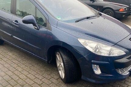 Peugeot 308 130.000 km 1.000 &euro; Bocholt 46395