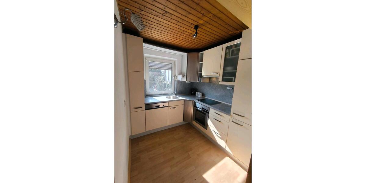 Reihenhaus Emmerich am Rhein - 4 Zimmer, 80 m&sup2;, 220.000&euro; | Angebot:26186487