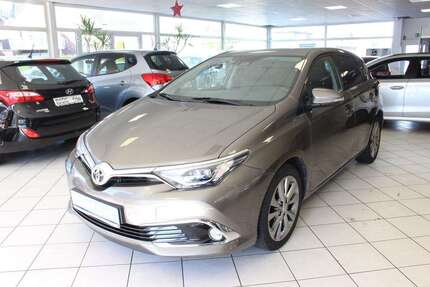 Toyota Auris 78.681 km 11.999 &euro; Vreden 48691