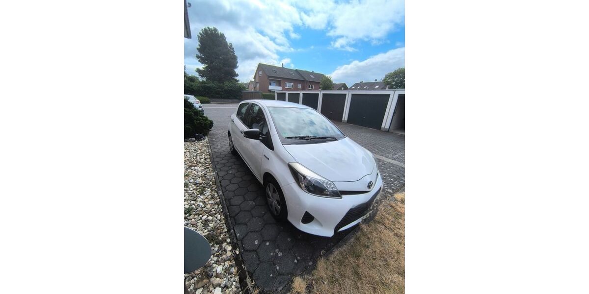 Toyota Yaris 138.000 km 8.500 &euro; Rhede 46414
