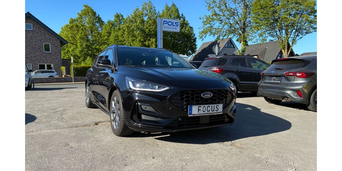 Ford Focus 17.000 km 21.990 &euro; Hamminkeln-Dingden 46499