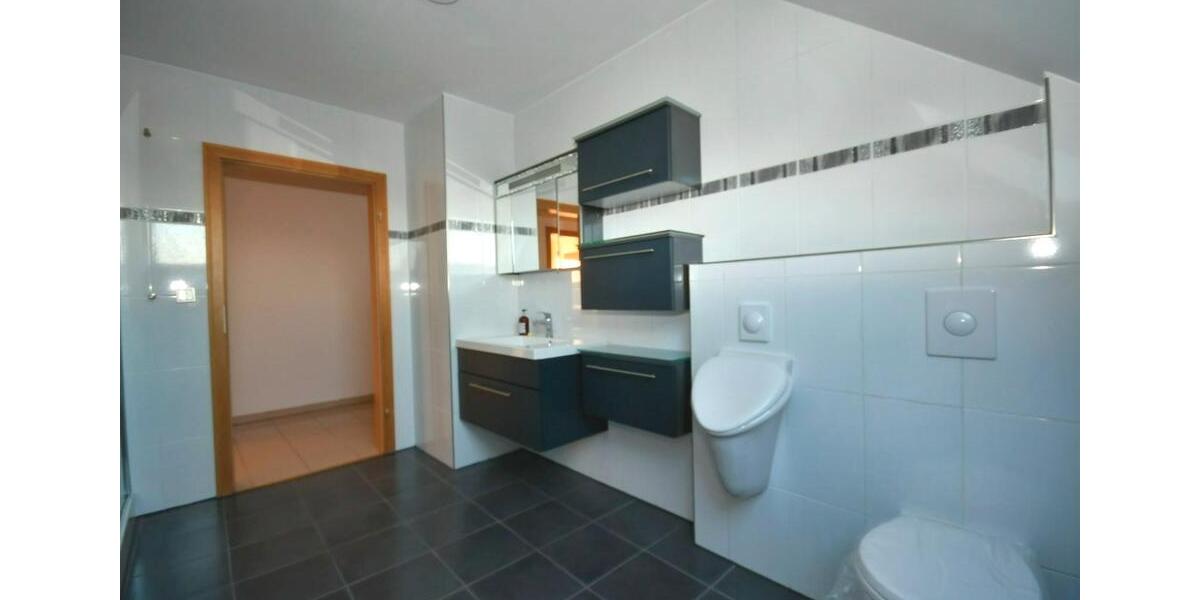 Etagenwohnung Stadtlohn - 5 Zimmer, 125 m&sup2;, 1.270&euro; | Angebot:25807111