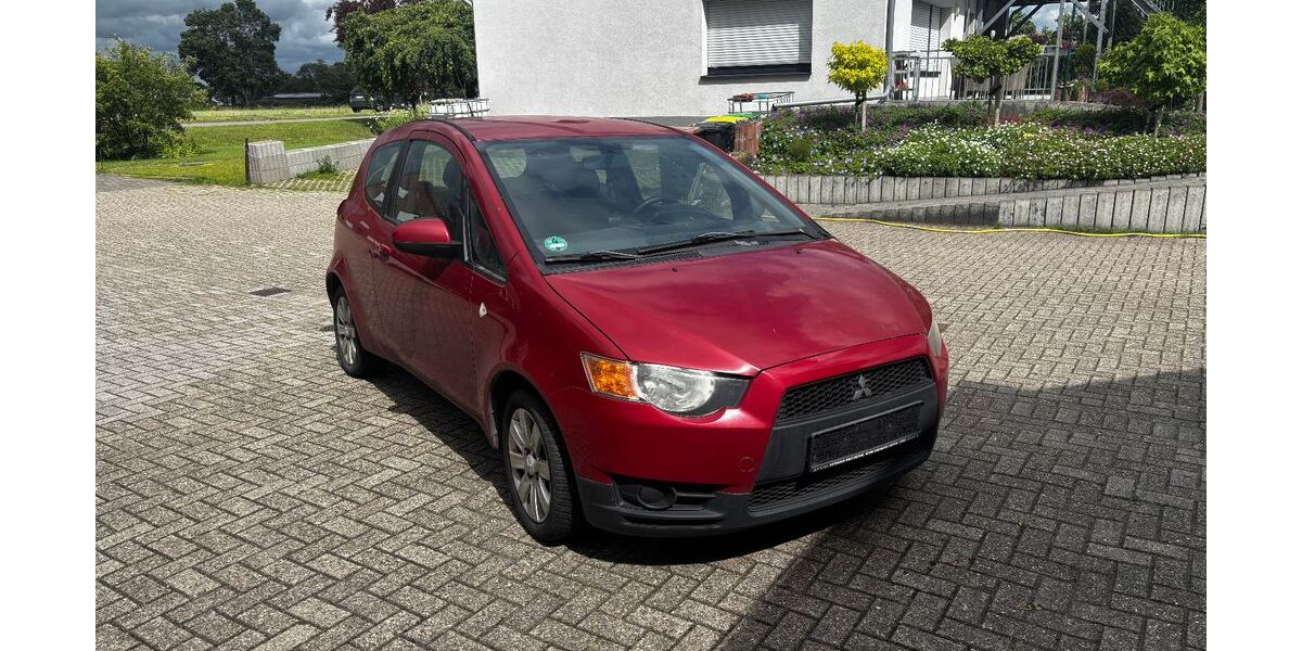 Mitsubishi Colt 296.220 km 1.400 &euro; Emmerich am Rhein 46446