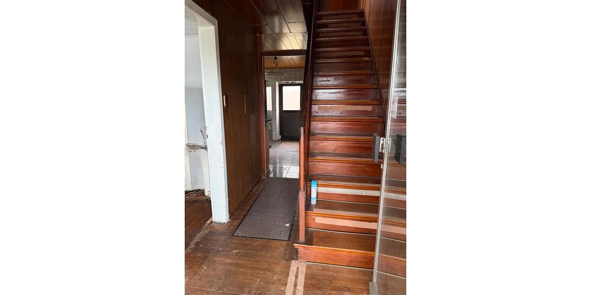 Einfamilienhaus Rees - 3 Zimmer, 120 m&sup2;, 140.000&euro; | Angebot:25299494