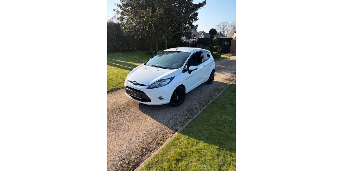 Ford Fiesta 130.559 km 4.599 &euro; Bocholt 46399