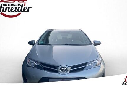 Toyota Auris 33.455 km 10.288 &euro; Rees 46459