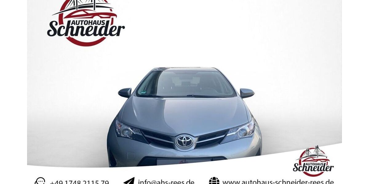 Toyota Auris 33.455 km 10.288 &euro; Rees 46459