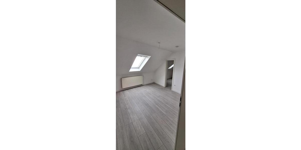 Reihenhaus Xanten - 7 Zimmer, 173 m&sup2;, 1.600&euro; | Angebot:26030240