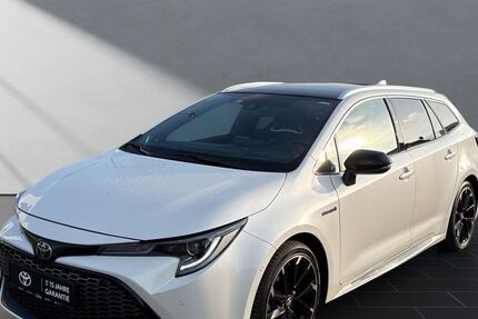 Toyota Corolla 63.000 km 25.950 &euro; Wesel 46485