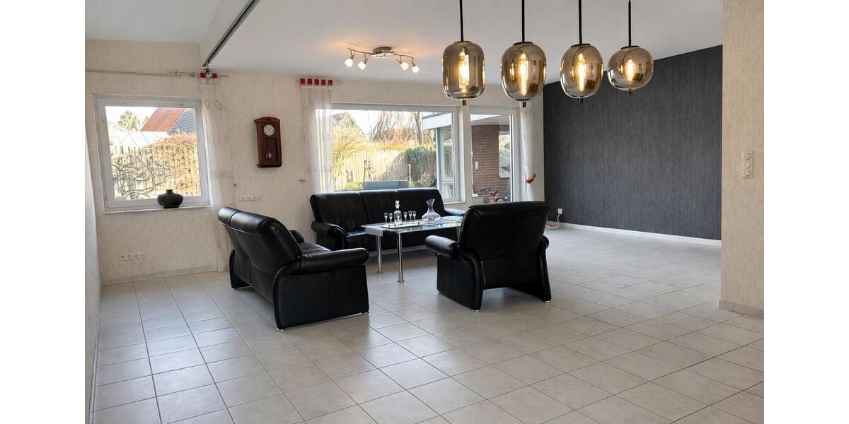 Einfamilienhaus Stadtlohn - 6 Zimmer, 160 m&sup2;, 299.000&euro; | Angebot:25452125