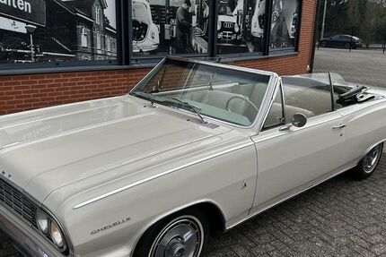 Ford Mustang 12.345 km 35.500 &euro; Suderwick 46399