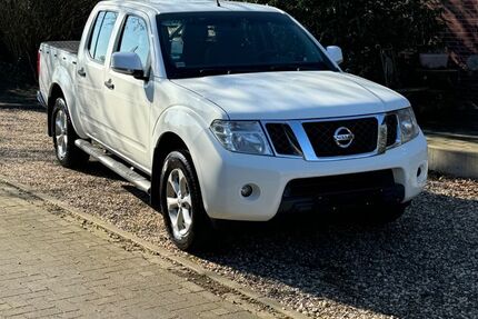 Nissan Navara 178.000 km 14.950 &euro; Gescher 48712