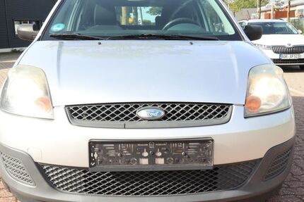 Ford Fiesta 187.700 km 1.290 &euro; Bocholt 46395