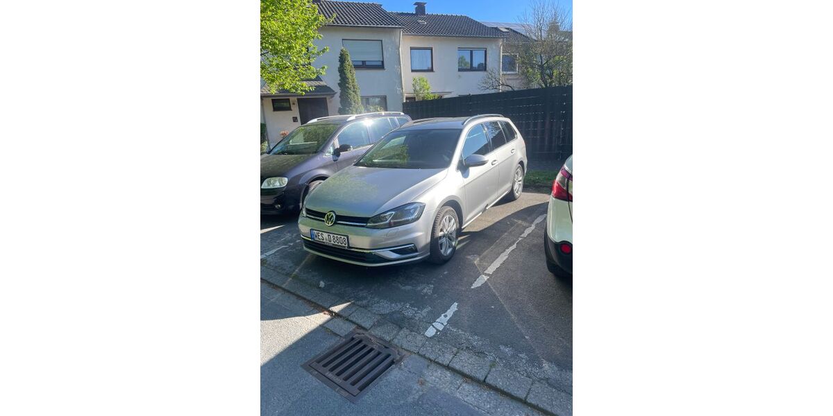 VW Golf 112.000 km 10.690 &euro; Voerde 46562