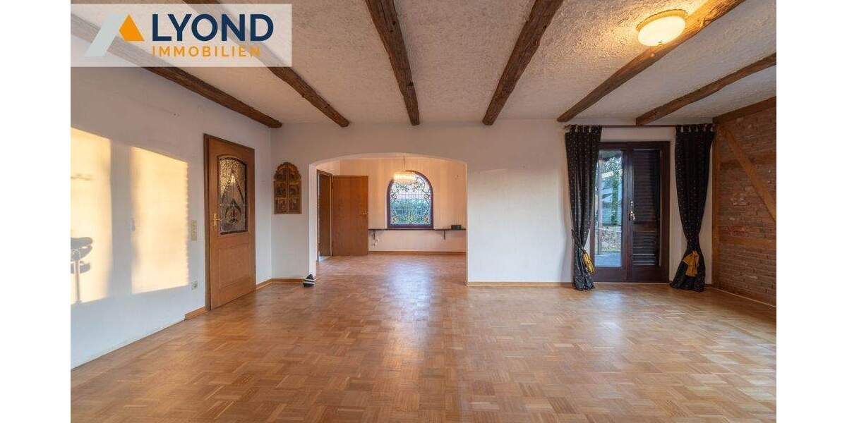 Mehrfamilienhaus, Wohnhaus Borken - 7 Zimmer, 250 m&sup2;, 395.000&euro; | Angebot:25676497