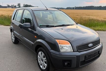 Ford Fusion 102.000 km 2.350 &euro; Rhede 46414
