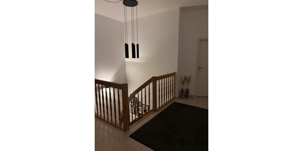 Doppelhaushälfte Rhede - 5 Zimmer, 170 m&sup2;, 1.400&euro; | Angebot:26585736