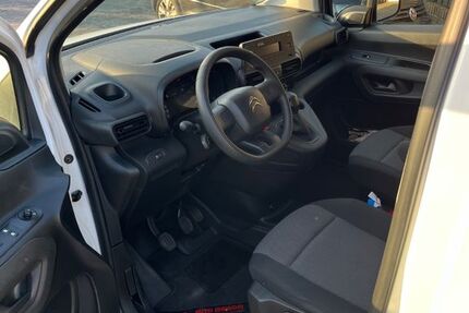 Citroen Berlingo 48.600 km 11.900 &euro; Wesel 46487