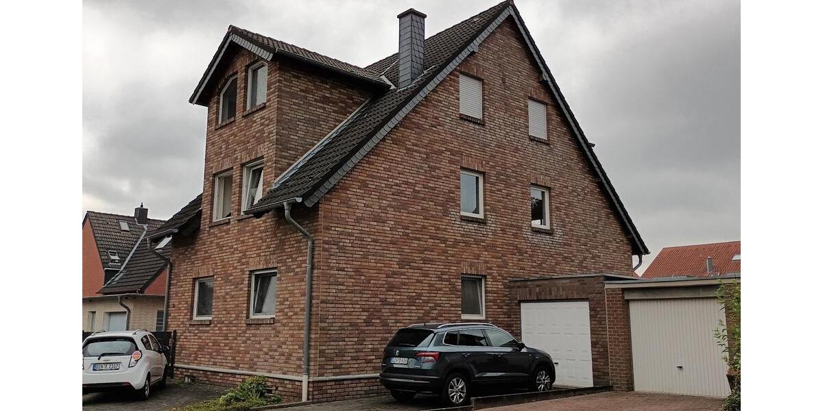 Dachgeschoßwohnung Voerde (Niederrhein) - 2 Zimmer, 54 m&sup2;, 149.700&euro; | Angebot:24842673