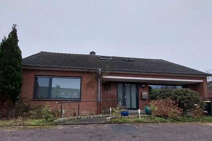 Haus Hamminkeln - 5 Zimmer, 227 m&sup2;, 470.000&euro; | Angebot:25143073