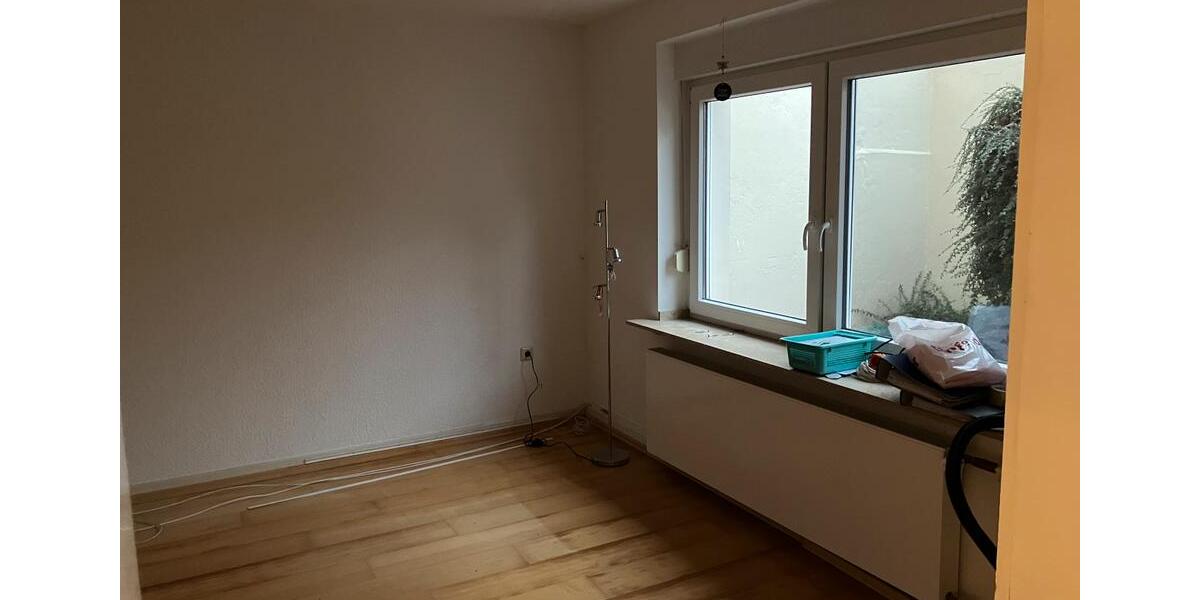 Reihenhaus Rees - 4 Zimmer, 110 m&sup2;, 1.200&euro; | Angebot:23632106