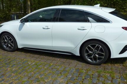 Kia pro ceed / ProCeed 107.900 km 14.100 &euro; Raesfeld 46348
