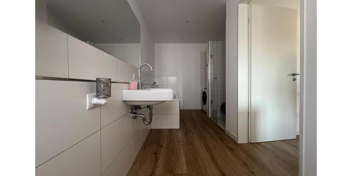 Etagenwohnung Rhede - 3 Zimmer, 85 m&sup2;, 910&euro; | Angebot:25418834