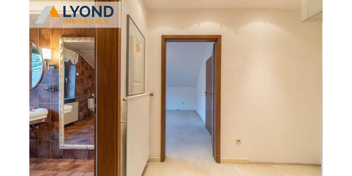 Mehrfamilienhaus, Wohnhaus Borken - 7 Zimmer, 250 m&sup2;, 395.000&euro; | Angebot:25676497