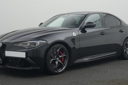 Alfa Romeo Giulia 13.500 km 69.540 &euro; Borken 46325
