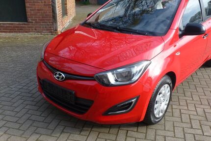 Hyundai i20 123.610 km 4.750 &euro; Borken-Burlo 46325
