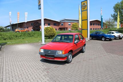 Opel Corsa 99.635 km 3.482 &euro; Isselburg 46419