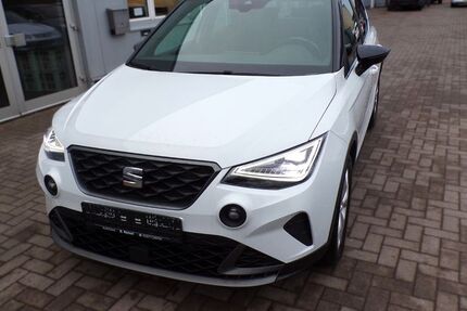 Seat Arona 25.980 km 21.590 &euro; Bocholt-Barlo 46397