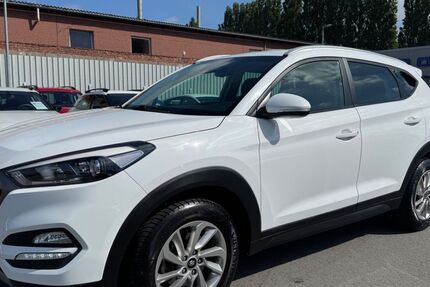 Hyundai TUCSON 105.000 km 11.900 &euro; Bocholt 46395