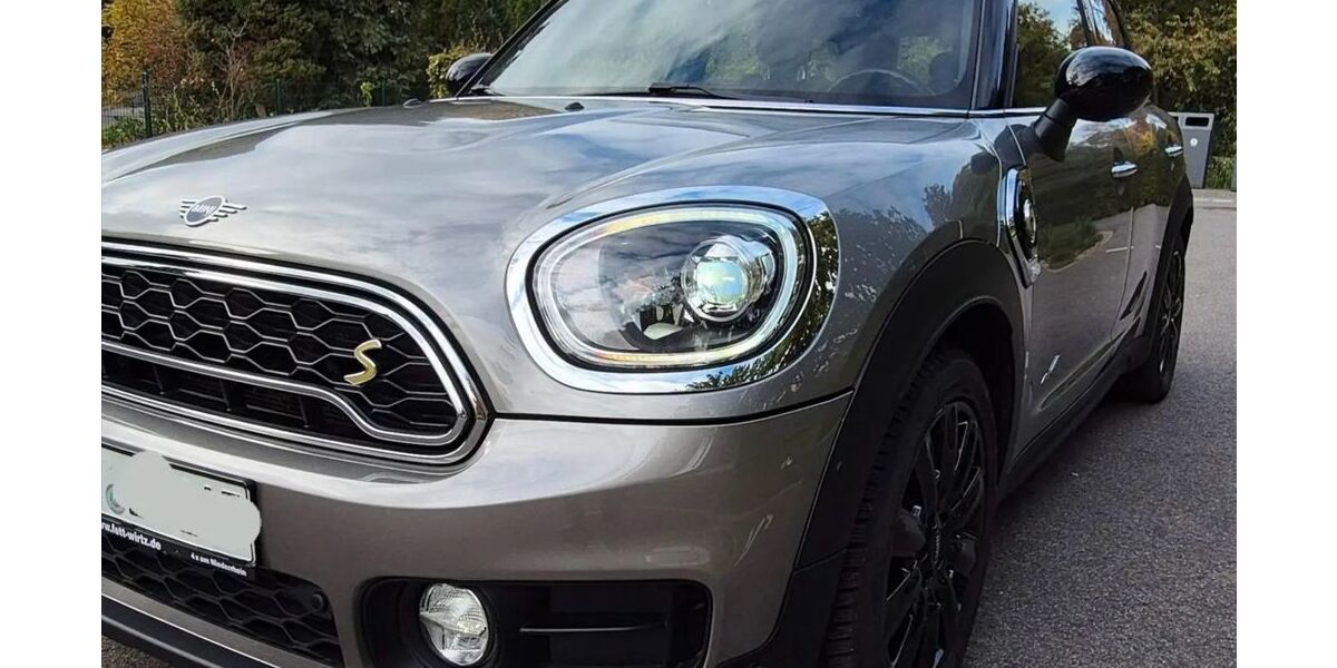 Mini Countryman SE (Cooper) 99.640 km 17.700 &euro; Elten 46446