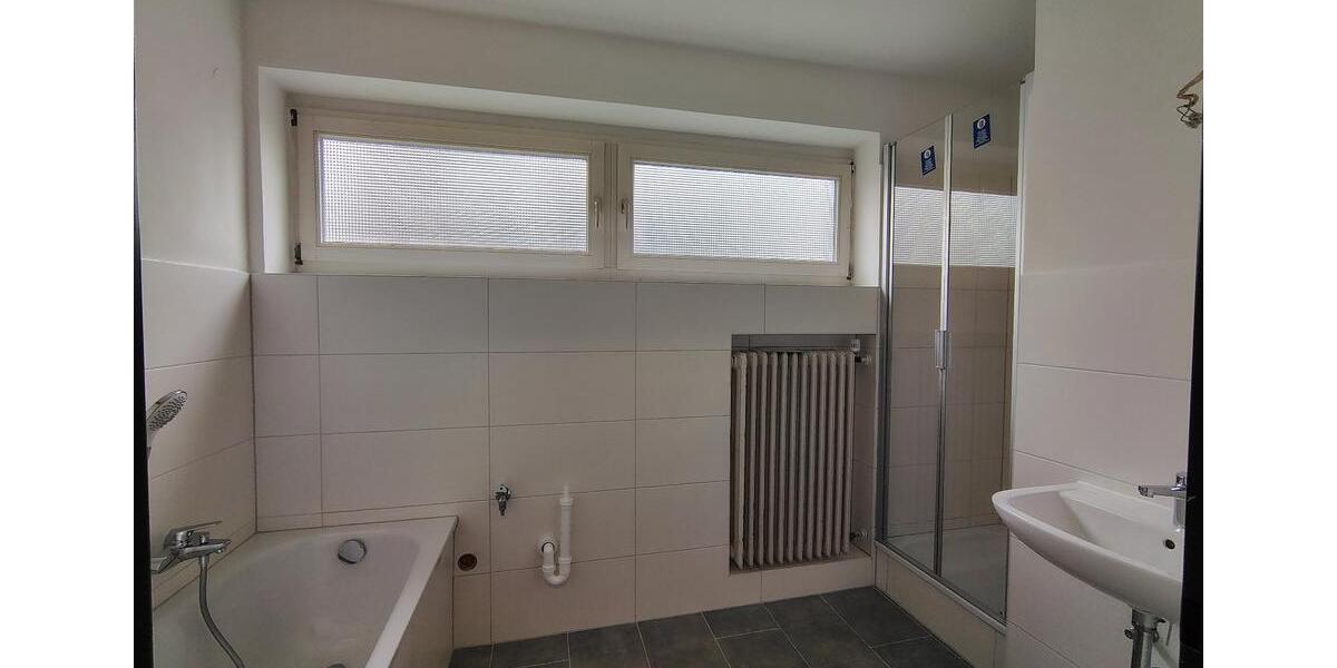 Einfamilienhaus Kalkar - 7 Zimmer, 195 m&sup2;, 345.000&euro; | Angebot:26603979
