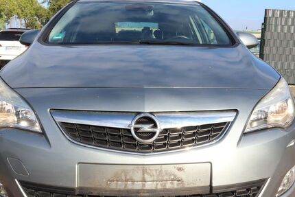 Opel Astra 189.000 km 2.790 &euro; Bocholt 46395