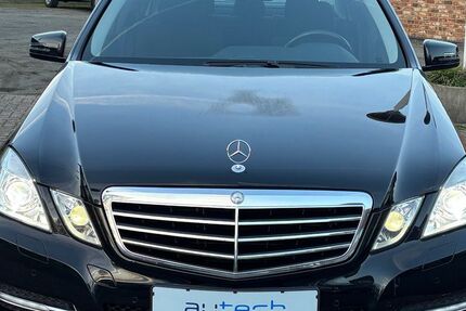 Mercedes-Benz E 200 60.500 km 15.450 &euro; Hamminkeln-Dingden 46499