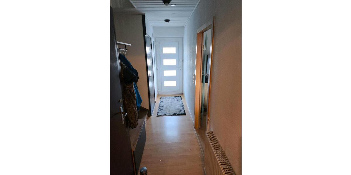 Reihenhaus Emmerich am Rhein - 4 Zimmer, 80 m&sup2;, 220.000&euro; | Angebot:26186487