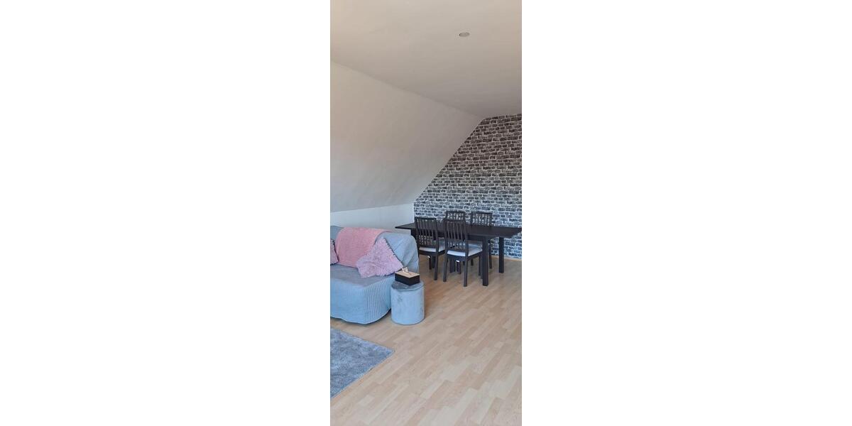 Dachgeschoßwohnung Borken - 3 Zimmer, 90 m&sup2;, 850&euro; | Angebot:26659114