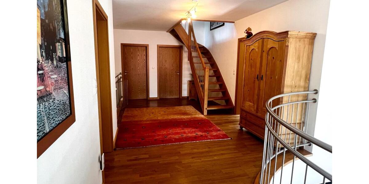 Einfamilienhaus Velen - 8 Zimmer, 245 m&sup2;, 2.480&euro; | Angebot:21729104