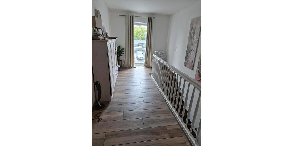 Einfamilienhaus Wesel Bislich - 8 Zimmer, 208 m&sup2;, 499.000&euro; | Angebot:26660184