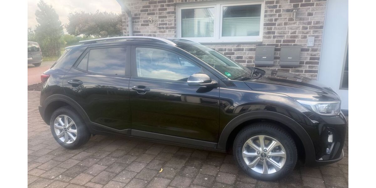 Kia Stonic 68.500 km 11.990 &euro; Hamminkeln 46499