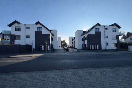 Wohnung Emmerich - 3 Zimmer, 71 m&sup2;, 895&euro; | Angebot:25875264