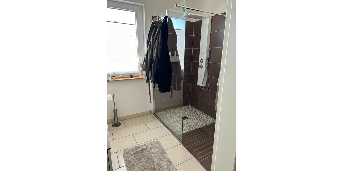 Doppelhaushälfte Hamminkeln - 4 Zimmer, 105 m&sup2;, 1.350&euro; | Angebot:25998365