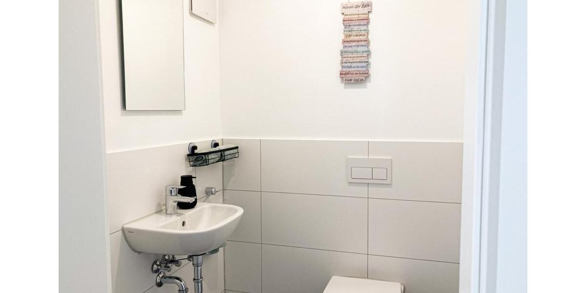 Etagenwohnung Emmerich am Rhein - 2 Zimmer, 60 m&sup2;, 690&euro; | Angebot:25405179